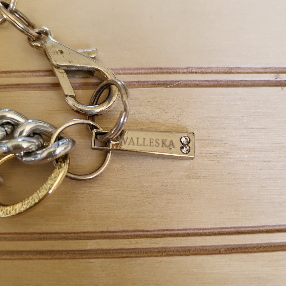 Walleska Handcrafted Bracelet - Picture 2 of 3